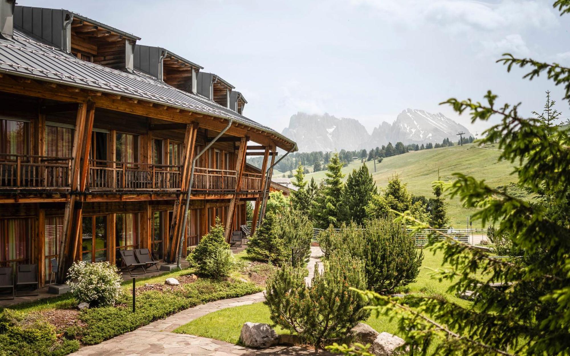 Seiser Alm Urthaler Hotel Exterior photo