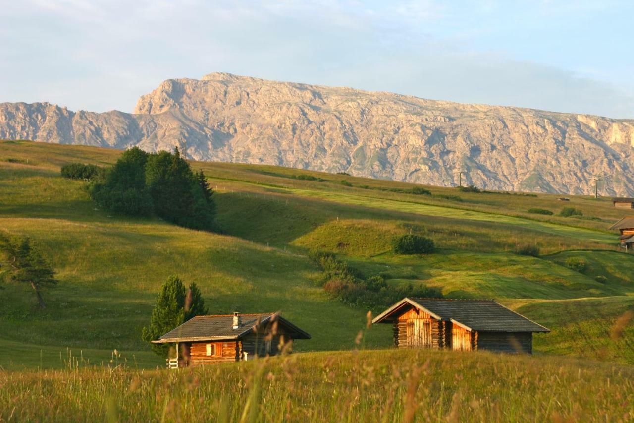 Seiser Alm Urthaler Hotel Exterior photo